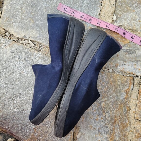 Anne Klein Sport Navy Blue Slip On Comfort Shoes Wedge Heels Rubber Sole Size 9 - Picture 8 of 12